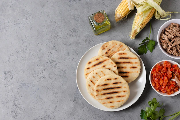 Arepa: nedir, faydaları, ana malzemeleri ve tarifleri